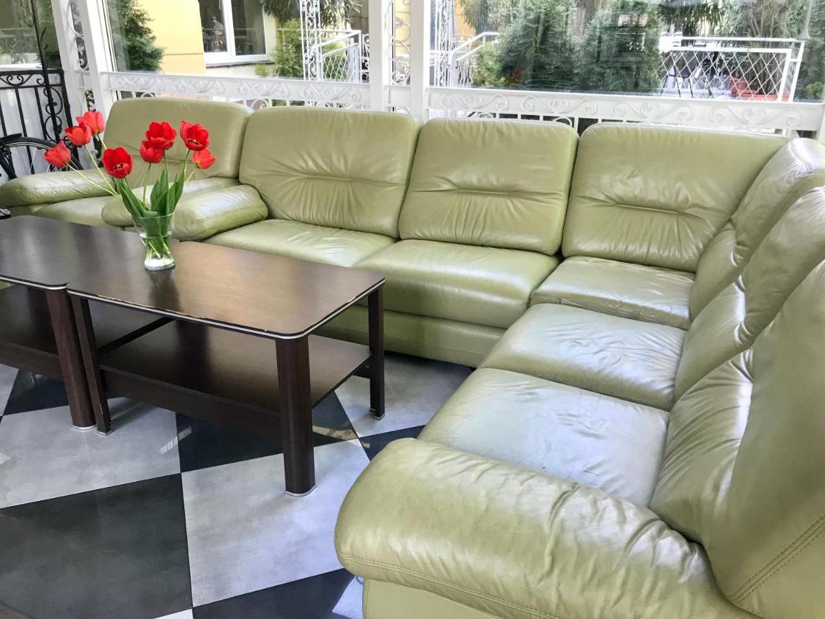 Hotelik Polonia Lowicz Ngoại thất bức ảnh